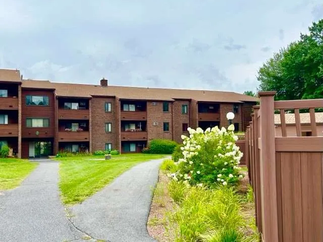 Briarbrook Village