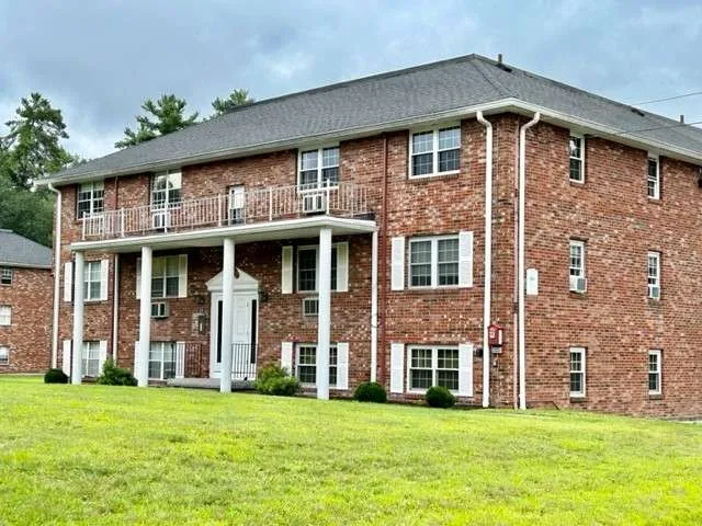 Meadowbrook Condo